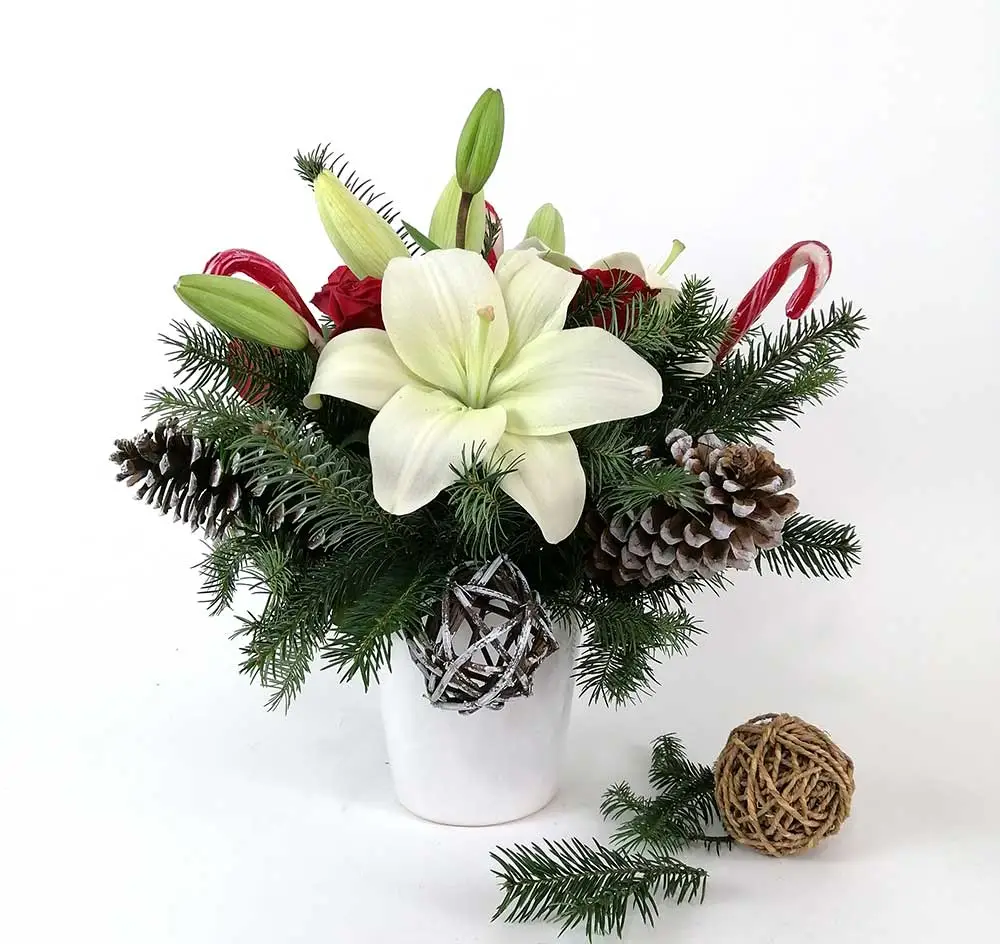 Arreglo Navidad con Lilies Blancas